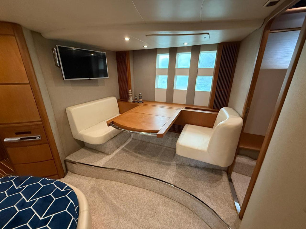 AZIMUT 680