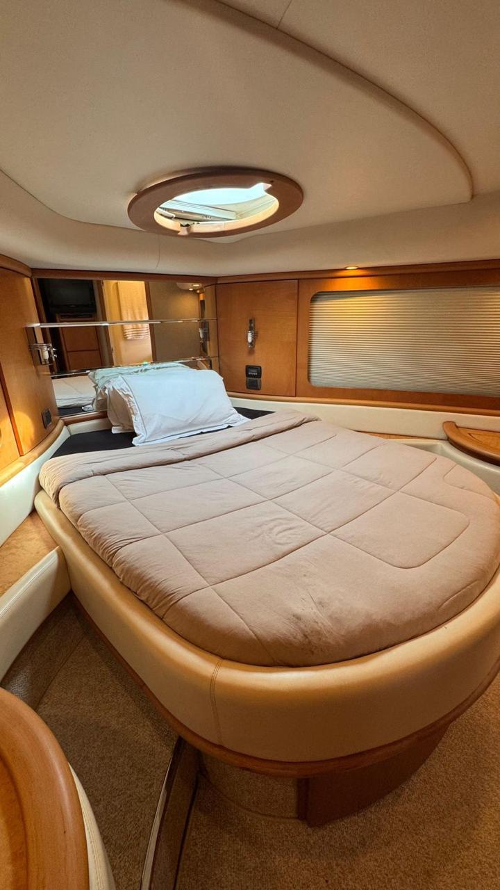 AZIMUT 680