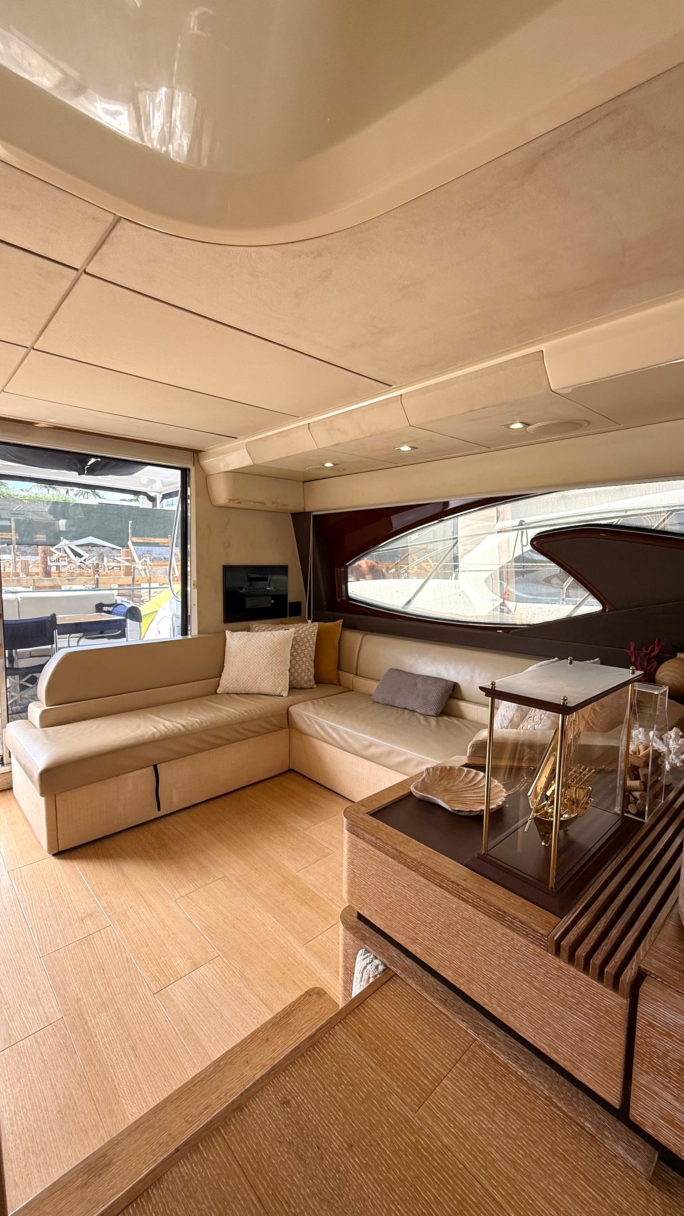 AZIMUT 60