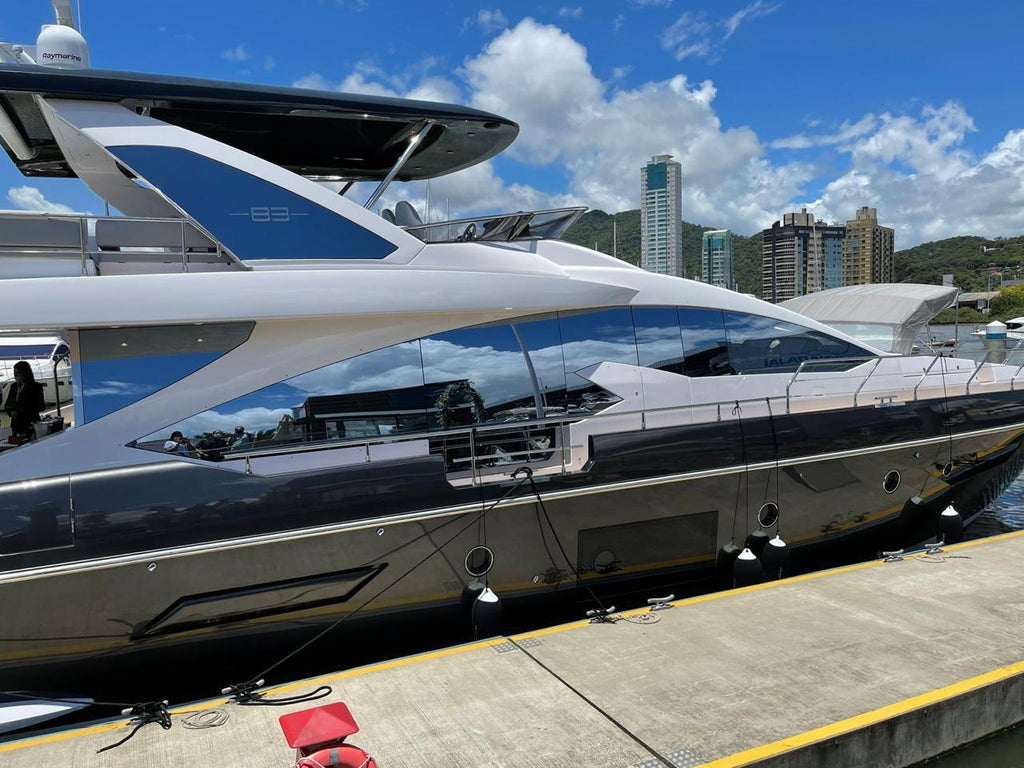 AZIMUT 83