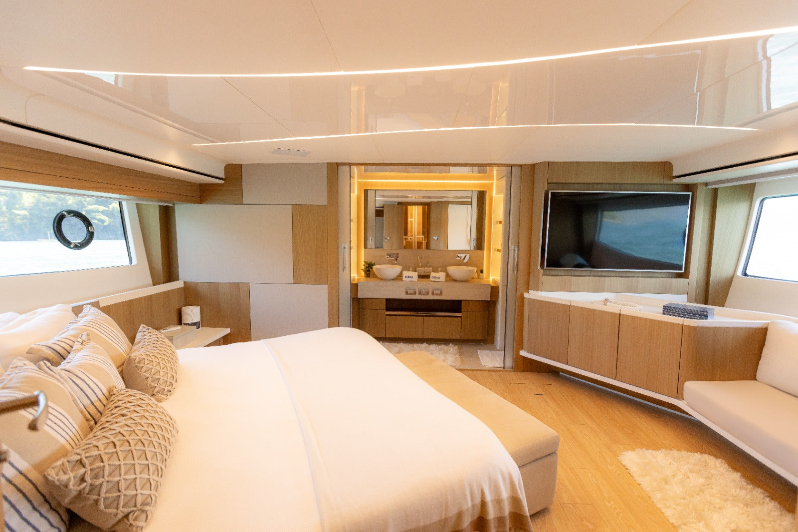 INTERMARINE 24M