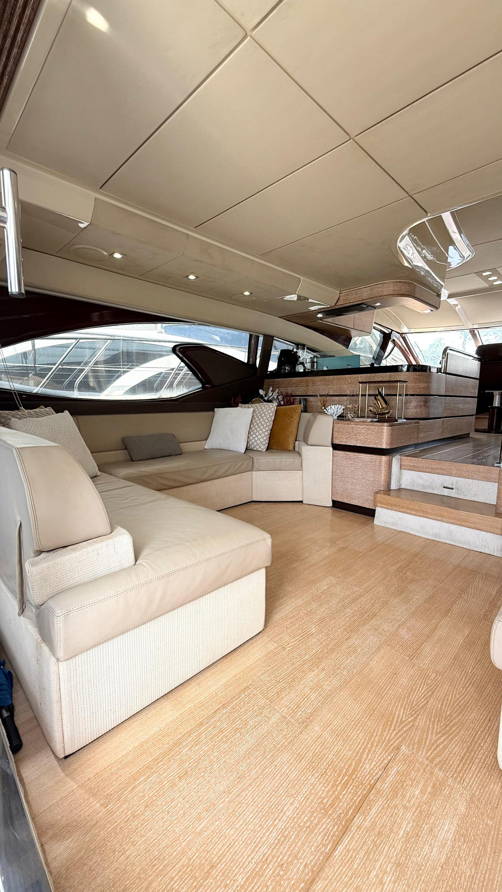 AZIMUT 60