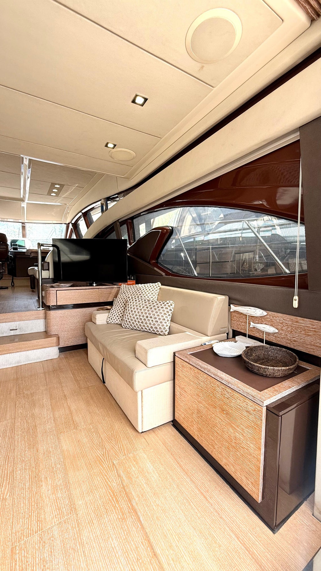 AZIMUT 60