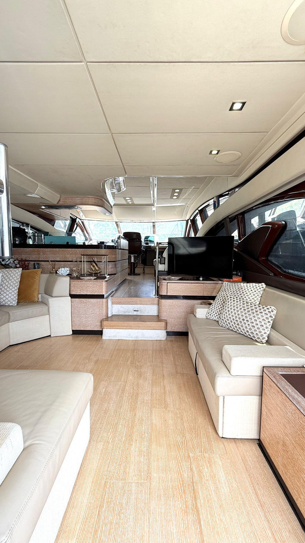 AZIMUT 60