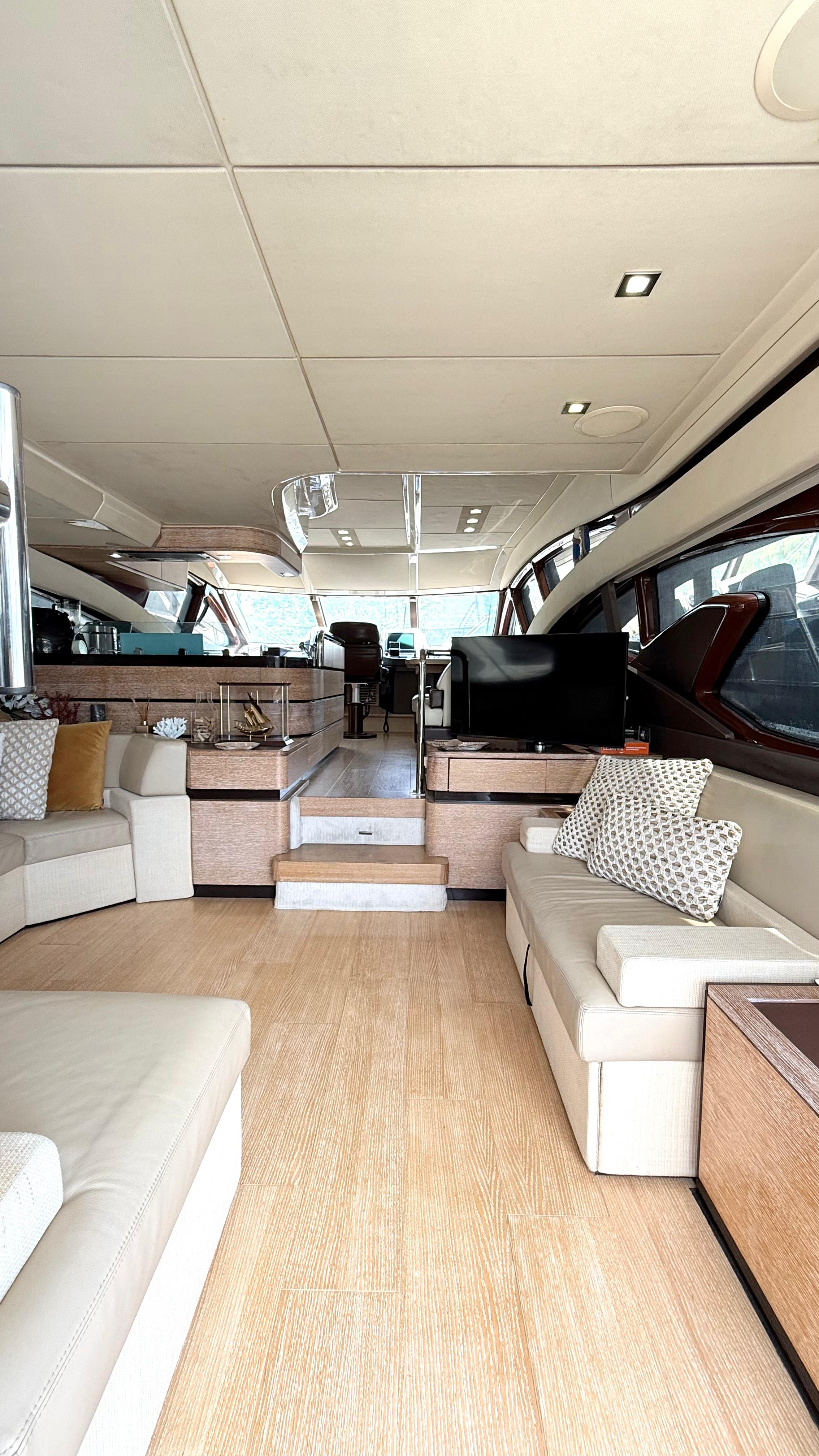AZIMUT 60